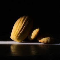 My madeleines. Food Photograph, Instagram Photograph, Food St, and ling project by username_430980 - 06.10.2026