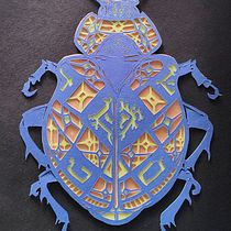 Insecto Calligrapha con técnica de Kirie en capas. Projekt z dziedziny Tradycyjna ilustracja, Craft, Papercraft i DIY użytkownika Roberto Isaí Sánchez Vázquez - 23.06.2026