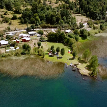 La Belleza Oculta de los Lagos del Sur de Chile | El Sur de Chile Desde el Aire. Fine Arts, and Digital Illustration project by mauricio_03_gutierrez - 07.22.2026