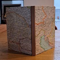 Carnet de voyage - Reliure à la Française. Een project van Craft, Beeldende kunst, Collage, Boekbinding y DIY van Arnaud De - 29.08.2026