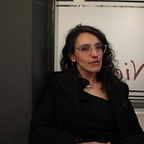 paciencia. Cinema, Vídeo e TV, Direção de arte, Design de moda, e Fotografia de moda projeto de Alexia Taphanel - 08.09.2026