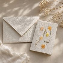 I miei prodotti con la carta riciclata. Projekt z dziedziny Craft, Sztuki piękne, Papercraft, Introligatorstwo, DIY i Projektowanie materiałów biurowych użytkownika g_hensemberger - 28.09.2026