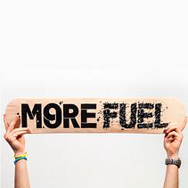 Więcej paliwa. Projekt z dziedziny Craft,  Malarstwo, T i pografia użytkownika Sergi Solé - 19.07.2016