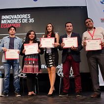 Premiación Innovators under 35 por el MIT Technology Review publicado en español. Eventos projeto de Idoia Martínez Vélez de Mendizábal - 02.03.2017