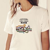 Evento: Fiesta 50 años de Alumnos 1ª Promoción Mixto 3. Un proyecto de Diseño de vestuario, Ilustración vectorial y Producción audiovisual					 de Sylvi Muño - 18.05.2017