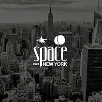 Space Ibiza New York. Een project van  Br e ing en identiteit van Christian Borku - 27.06.2018