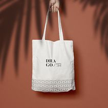 Drago Estudio. Un proyecto de Br e ing e Identidad de Rebeca White - 01.05.2020