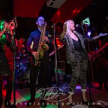 Shake! en directo. Family Spree Recordings. Fun House. Madrid, 17-01-2020. Un proyecto de Fotografía digital y Vídeo de Iván Velayos Sáez - 24.01.2020