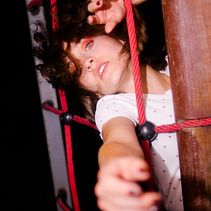 Fotografía urbana nocturna con flash. Projekt z dziedziny Fotografia, Fotografia art, st, czna,  Fotografia mod, Fotografia portretowa, Światło w fotografii i Retuszowanie fotografii użytkownika Gabriel Tena - 18.03.2020