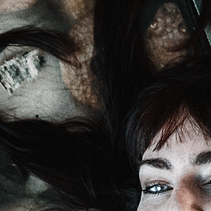 Meu projeto do curso: Retrato fotográfico intimista - MEDUSA . Fotografie de artă plastică de Diego Scarparo - 07.13.2020