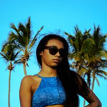 Mi Proyecto del curso: Dirección de modelos para fotografía. Un proyecto de Fotografía, Fotografía de moda, Fotografía de retrato y Fotografía de estudio de Axxel López - 24.05.2021