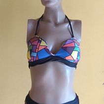 Conjunto de lencería "explosivo" . % Ludmila Cullen tarafından hazırlanan Tasarım, Görsel-İşitsel Prodüksi, Ve on projesi - 03.20.2020