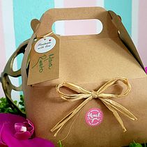 Mi Proyecto del curso: Diseño de packaging: experiencia unboxing de productos enviados por correo. Un proyecto de Diseño gráfico, Packaging y Diseño de producto de Norca Jael Santos - 27.07.2021