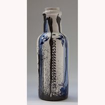 Slip cast ceramics with designs applied using coloured slips and decals Ein Projekt aus dem Bereich Design von Luke Salaman - 31.03.2018