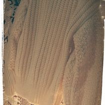 SWEATER. Projekt z dziedziny Design użytkownika Dahyana Astegiano - 31.01.2022