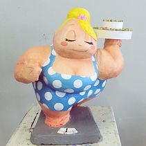 SLIMTIME | Falla Ein Projekt aus dem Bereich Skulptur und Malerei von Chloe Ainhoa Lorente Garzón - 30.04.2015