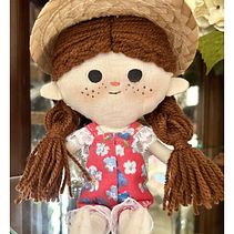 Mi proyecto del curso: Muñecos de tela: diseño, costura y creación de contenido. Een project van Craft, Speelgoedontwerp, Mobiele fotografie, Productfotografie, Naaiwerk y Patroonontwerp en kleermakerij van Cecilia Guzmán - 05.01.2023