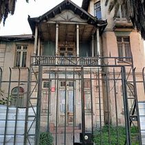 Mi proyecto del curso: Dibujo arquitectónico expresivo con marcadores de colores. Sketching, Drawing, Architectural Illustration, Sketchbook & Ink Illustration project by Rafael Vilaret Reyes - 06.13.2023