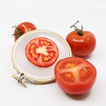 Realistic vegetable embroidery . 3D, Arts, Crafts, Sculpture, Embroider, Creativit, and Punch Needle project by Youmeng Liu - 07.13.2023