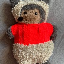 Mi proyecto del curso: Diseño y bordado de muñecos con aguja mágica. Bordado, Decoração de interiores, To, Art, Punch needle, e Design têxtil projeto de Sofía Reynosom - 14.07.2023