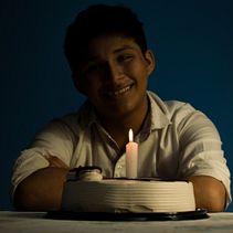 Birthday 20. Un proyecto de Fotografía, Iluminación fotográfica, Fotografía de estudio y Fotografía digital de Christian Ariel Aguilar May - 31.12.2023