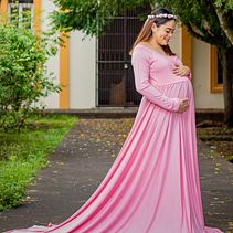 Pregnant Photography. Photograph project by Elmer José Pérez Oporta - 11.10.2023