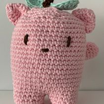 Mi proyecto del curso: Amigurumi: creación de personajes con ganchillo. Un progetto di Artigianato, Design di giocattoli, Fiber Art, Uncinetto, Amigurumi e Textile Design di Rosario Jiménez Baca - 13.02.2024