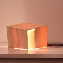 Candeeiro . % Marta Nestório tarafından hazırlanan Ürün Tasarımı projesi - 03.19.2024