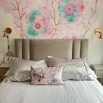 My project for course: Interior Mural Painting. Painting, Interior Decoration, Spatial Design, and Decorative Painting project by Bea Braña Rubio - 05.24.2024