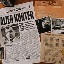 My project for course: Designing and Making Graphic Props for Filmmaking. Artesanato, e Design gráfico projeto de Emma Walker - 08.12.2024