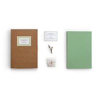 Luego el lugar. Een project van Redactioneel ontwerp, Stripboek, Stor, telling,  Boekbinding, Verhaallijn, Creatief schrijven, Traditionele illustratie y Craft van Guillem Roig - 11.12.2024