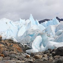 El Calafate by Facu Quick Zarate. Un progetto di Composizione fotografica, Fotografia, Fotografia documentaria, Fotografia all'aperto e Fotografia per Instagram di Facundo Quick Zarate - 26.12.2024