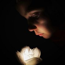 "La luz de la infancia". Un proyecto de Fotografía de Viviana Londoño Orrego - 30.06.2025