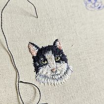 Mini Bordado de Pet . Un proyecto de Bordado, Diseño de jo, as y Diseño textil de Daniely Souza - 12.01.2026