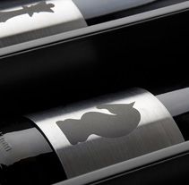 Cuatro Almas | Wine Packaging | Steel