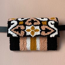 Mi Proyecto del curso: Técnicas de punch needle para accesorios personalizados