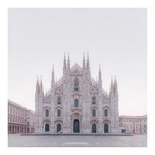 Solo, Milano