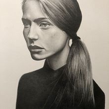 Mi proyecto del curso: Retrato realista con lápiz de grafito