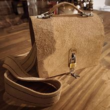Mi proyecto del curso: Creación de bolsos de cuero artesanales para principiantes