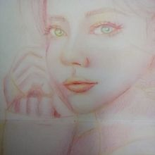 Retrato con lápiz de color