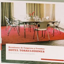 Hotel Torrelodones. Design project by Tea for two Comunicación gráfica - 08.18.2009