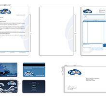Papelería corporativa. Design, and Advertising project by Sofía Cremades Mallén - 01.08.2011