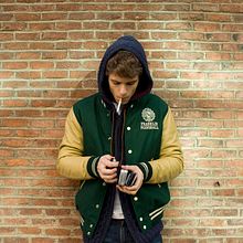 The autumn boy.. Design, Photograph, and Advertising project by Araceli Martín Chicano - 03.24.2011