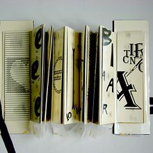 libro de artista (sopa de letras). Design, UX / UI, and Photograph project by maría maroto castellanos - 03.28.2011