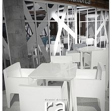 C. Aeropuerto Palma de Mallorca. Design, Traditional illustration, 3D, and Advertising project by Ramon Artime - 08.31.2011