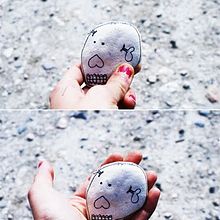 "Piedras". Traditional illustration project by Psikonauta - 09.01.2011