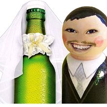 Paco y la Cerveza. Design, Motion Graphics, Traditional illustration, Film, Video, TV, Photograph, and Advertising project by Irenépolis - 12.20.2011