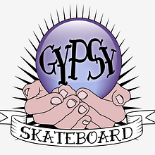 GYPSY LIFE - SKATEBOARD BRAND. Un proyecto de Diseño, Publicidad, Ilustración tradicional, Arte urbano, Bellas Artes, Br, ing e Identidad, Cómic, Dirección de arte, Diseño de personajes, Diseño de producto y Diseño gráfico de Marco Boetti - 13.10.2011