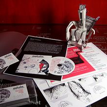 Malcolmo’s C.V. Survival Kit. Design, Traditional illustration, Photograph, and Advertising project by Marco Tavolaro - 10.27.2011