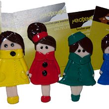 Broches de Fimo. Projekt z dziedziny Design, Trad, c i jna ilustracja użytkownika Marina Torres Moreno - 16.11.2011